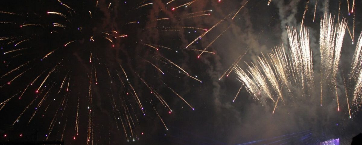 aguinaldo juegos pirotécnicos